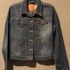 Levi's light weight denim jacket